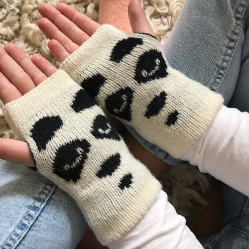 Childrens panda mittens - Little Knitted Stars